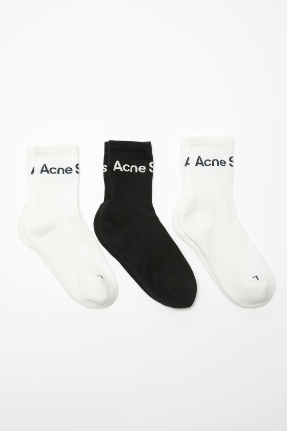 (image for) Long-Lasting Cotton logo socks - 3 pack